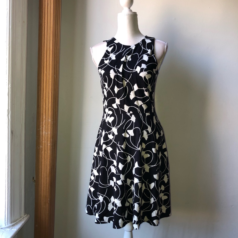 Ann Taylor Dress Size 4